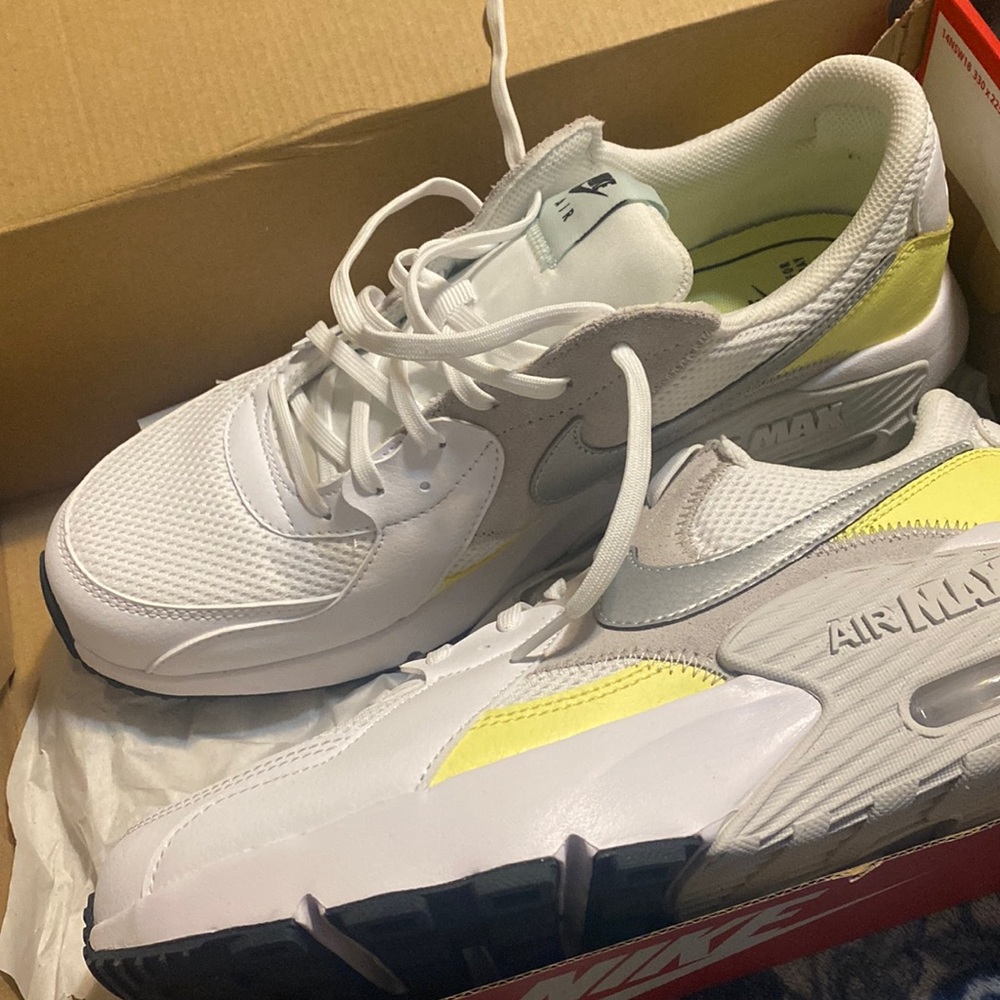 ✨Nike gym/running shoe✨never worn